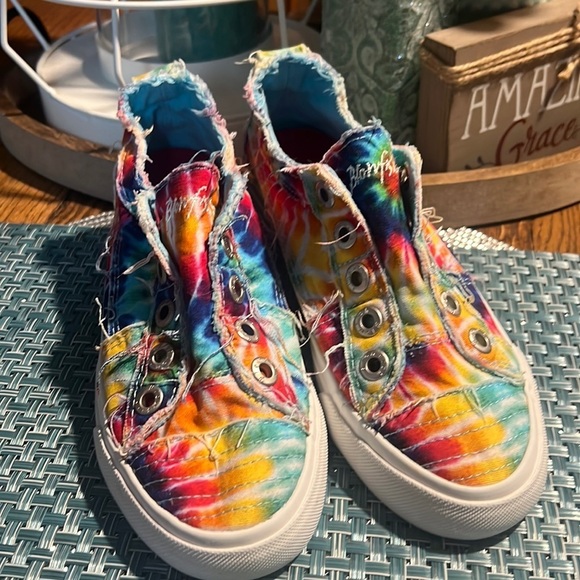 Blowfish Other - Blowfish Kids Slip On Malibu Sneakers